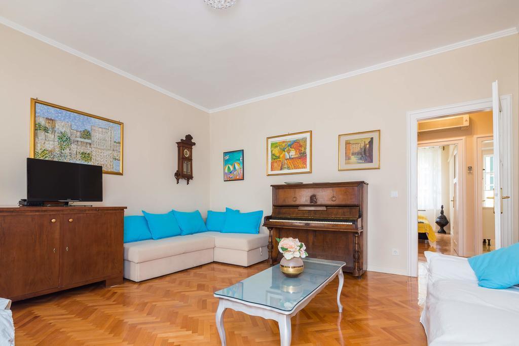 Klarina Apartments Split Exterior foto